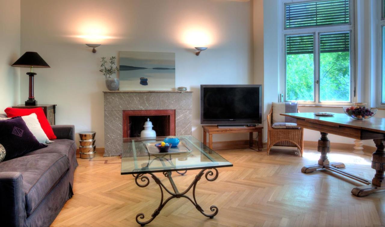 Kolonaki "Centrale" Luxury Apartment 雅典 外观 照片